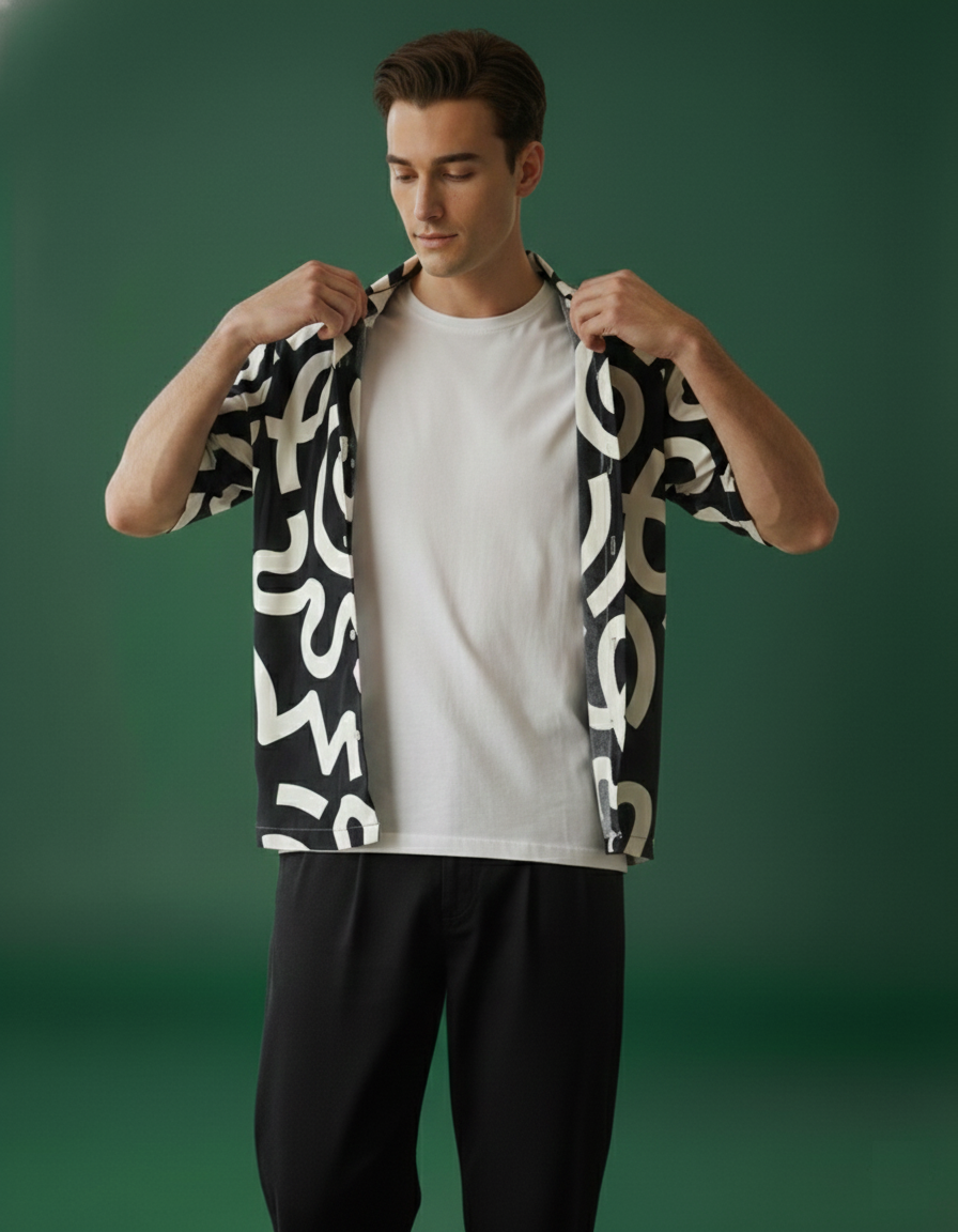Chemise à motif labyrinthe complexe - Esthétique moderne sombre